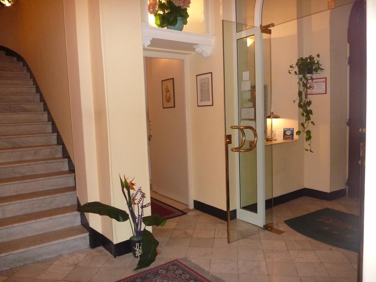 Hotel Miramare إمبيريا المظهر الخارجي الصورة