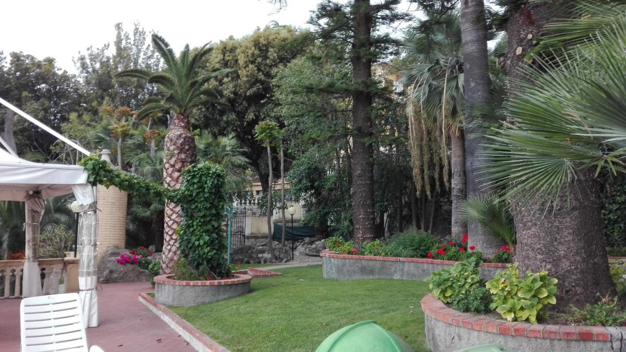 Hotel Miramare إمبيريا المظهر الخارجي الصورة